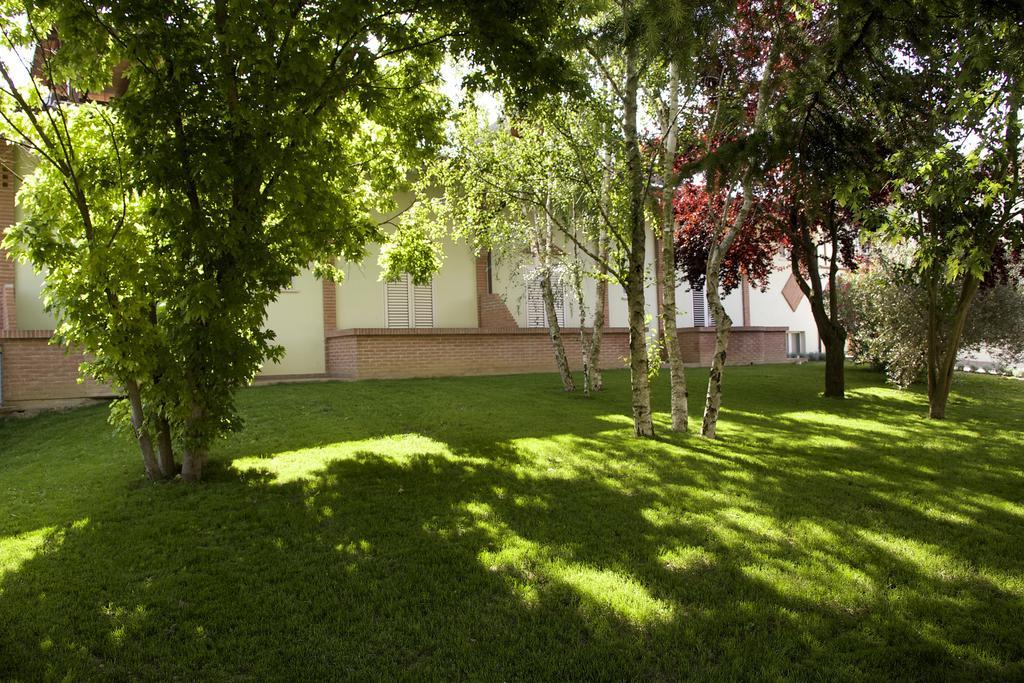 Campiglione Hotel Assisi Bagian luar foto